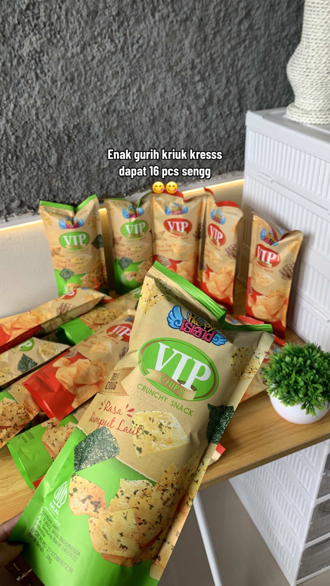 Enak kriuk murce dapat banyakkk 😭😭 paket lengkapp ini mahh 🤤🤤 #promo #jajan #jajananviral #snack #snackvip #snackviral #jajananenak #renyah #gurih @Happy Island Snacks 