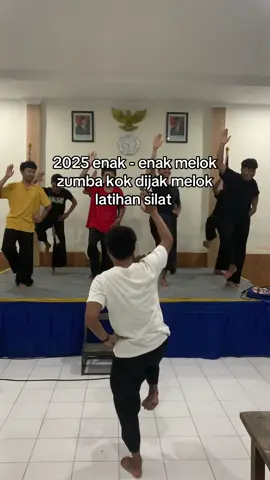 Lahyo 🤣 #fyp #silat #agomo #pendekar #zumba #fypシ゚ #xybca #masukberanda 