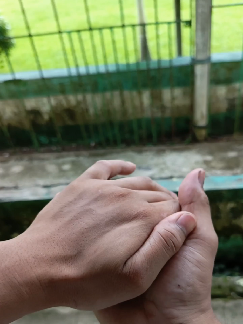 Fingersleeves invasion #FreshFingertipsOnly #sobrangdamingfingersleeves #fingersleevesnamura 