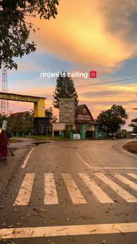 waktunya pendakian 🤙  #naikgunung #rinjani #sembalun #fyp #lewatberanda 