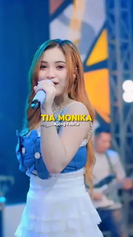 Oh dek Ajeng Febria😚 #tiamonika #ajengfebria #nirwana #trending #musik_loss #foryou #fyp 
