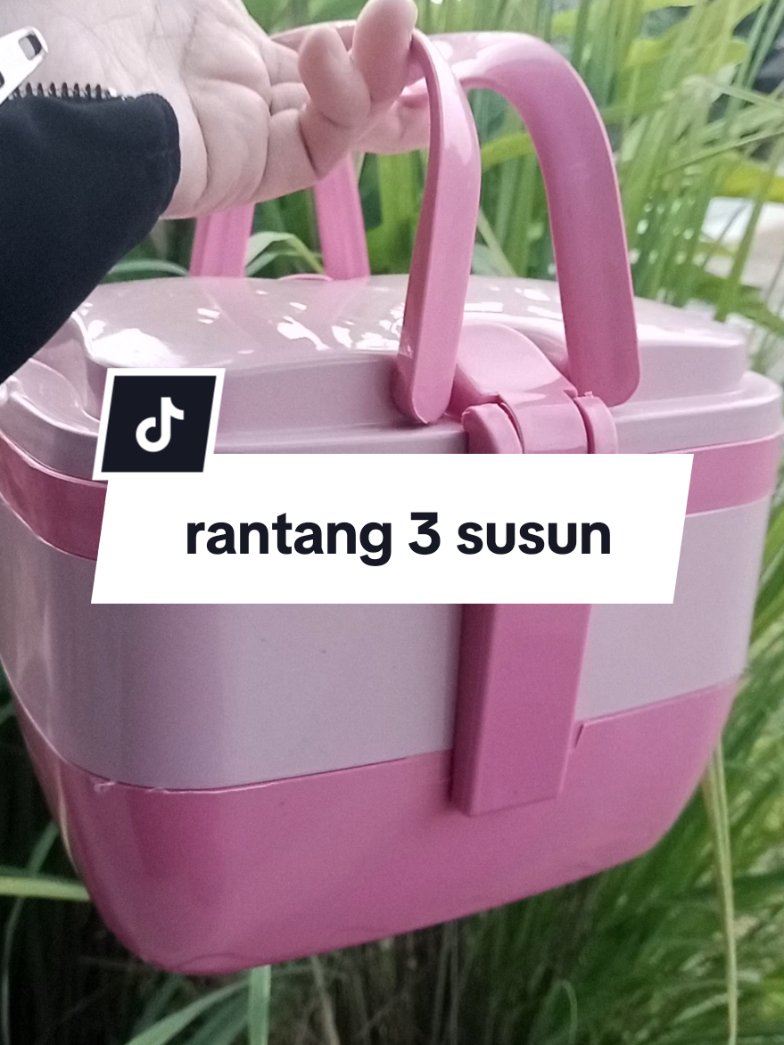 buat wadah bekal piknik atau ke ladang cocok bgt... #piknik #rantangsusun 