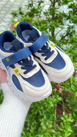 Giày Thể Thao Bé Trai Phối Lưới #achakids #giaythethaochobe 