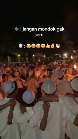 iyah bener enak tidur di rumah😎😂#santri #pondokpesantren #santrikeren #santripandeglang #alihsanvibes 