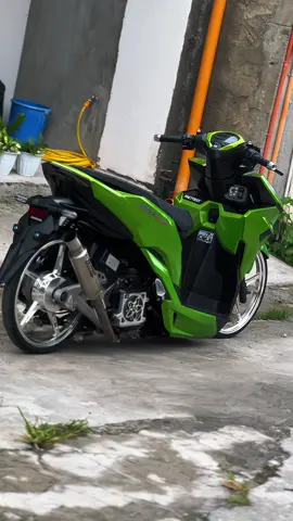 #vario125new #r17style #click125 