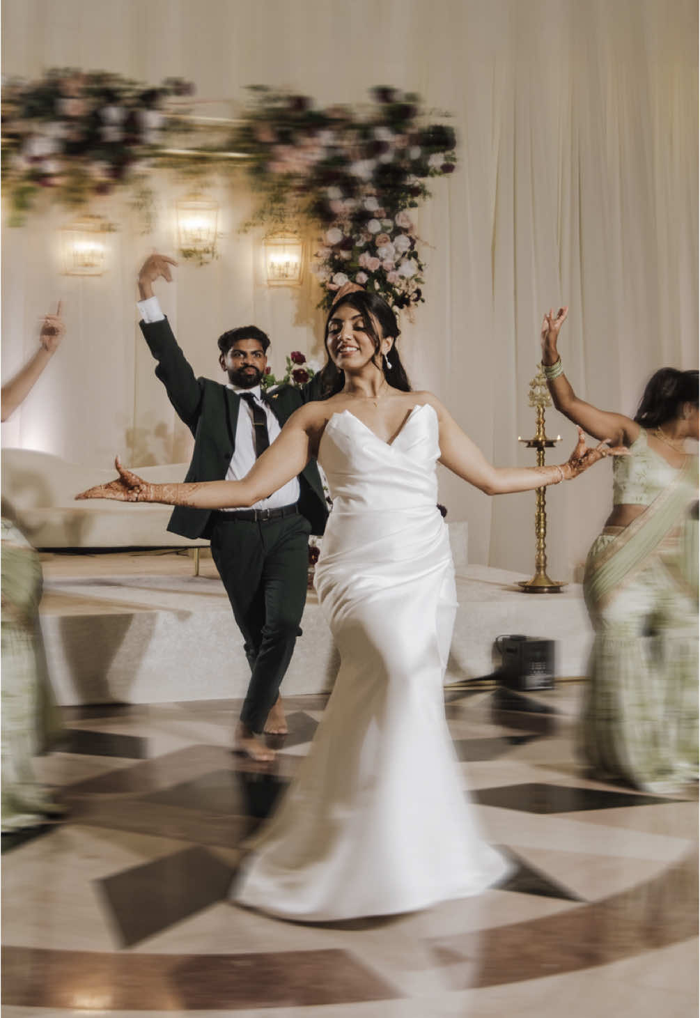 We back, baby! After taking a pause on client choreography to focus on our very own choreographer’s wedding, we are back stronger than ever! Thank you to @Vellora Weddings for caputuring this surprise dance for the groom 🤩  🎶 @aahlad  🕺🏾💃🏾 @Ida @KevinPan & TikTok-less Shilpa & Jessica  #FLOChoreo #gowiththeflo #weddingchoreography #bride #dance 