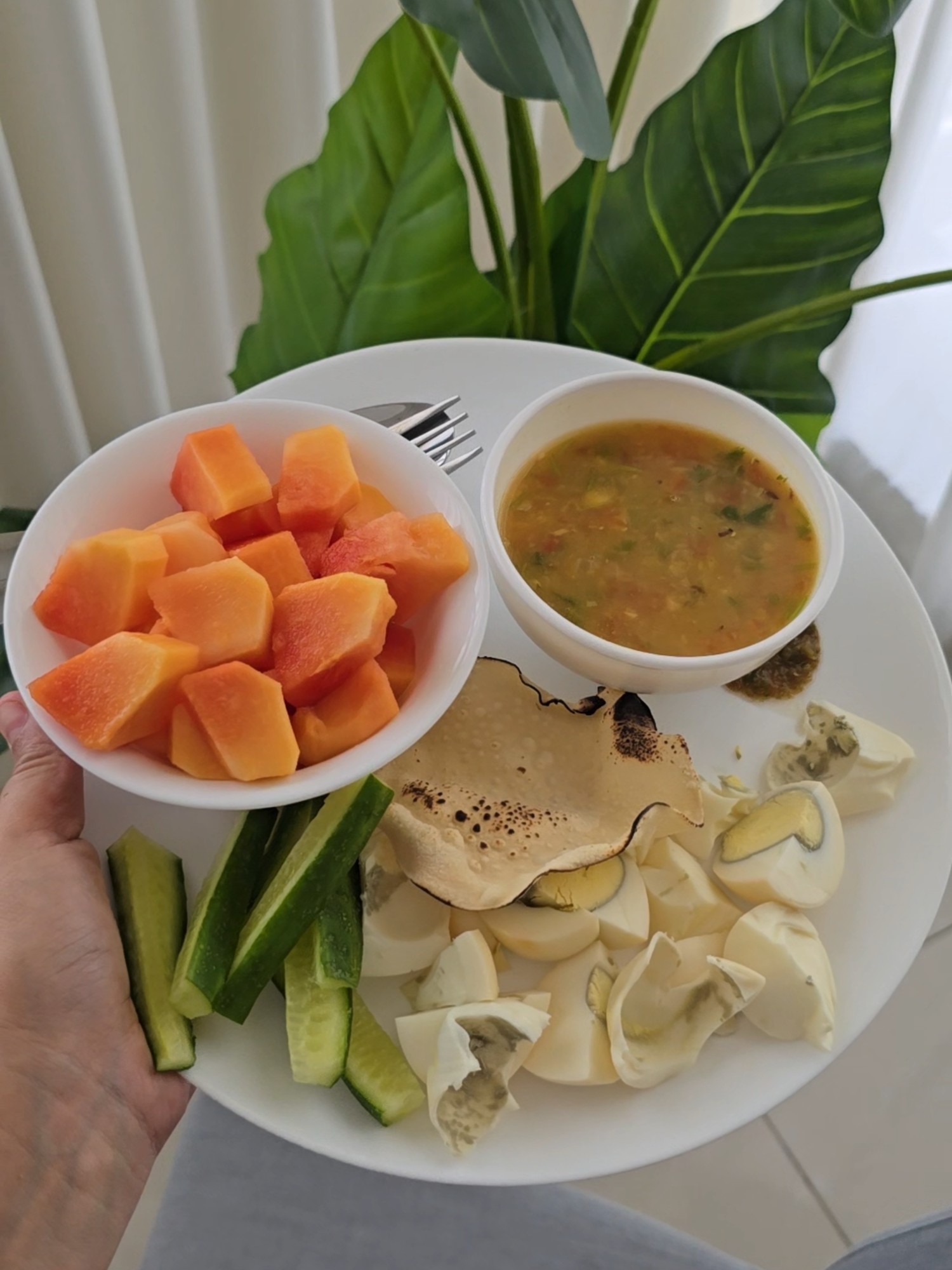 Perfect for those on intermittent fasting or a fat-loss journey. Try this and feel the difference. #DubaiDiaries #FatLossBreakfast#IntermittentFasting #DubaiWeightLoss #ChanaForFatLoss #QuickHealthyMeal #LowCalorieBreakfast #75gChana #AppleBreakfast #HighFiberMeal #ProteinPacked #FatLossDubai #IFDubai #WeightLossJourney #FastingLife #DesiWeightLoss #SimpleCleanEating #WhatIEatForFatLoss #DubaiFitness #HealthyDubai #MealUnder200Calories #CleanEatingDubai #ChickpeasRecipe #ViralWeightLossMeal #WeightLossTips #FastingFriendlyMeal #RealResultsDubai