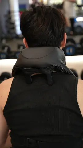 In addition to stretching, I’ve been using this neck massager in between workouts and it’s been a game changer.🙌🏻😮‍💨#SelfCare #massager #relax #neckpainrelief #neckpain #massagetherapy #relaxation #foryoupage #tiktokmademebuyit #tiktokshop #giftideas 