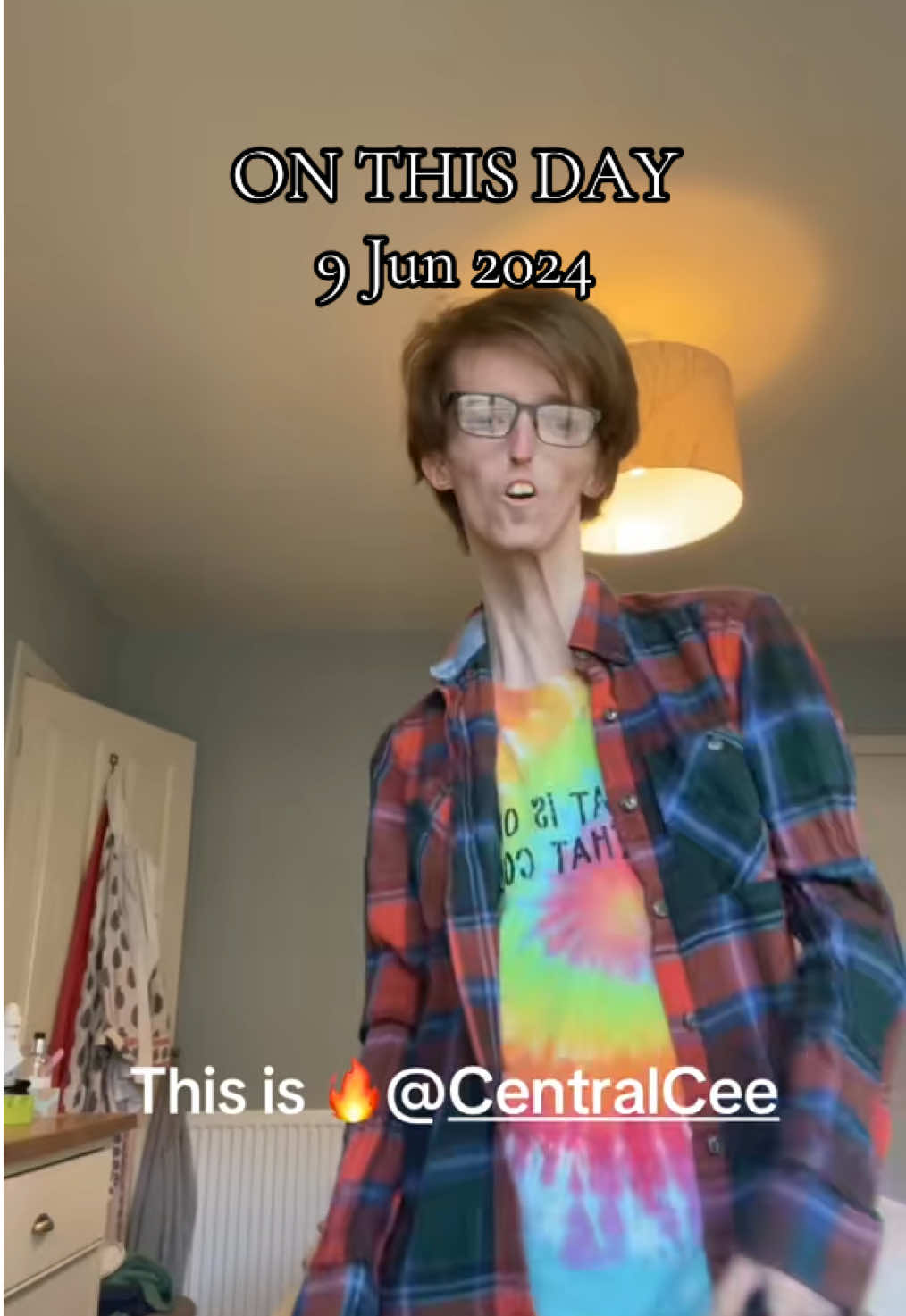 #onthisday #fyp #foryoupagе #trendingnow #relateablecontent #blowthisupforme #blowthisup #relateable #trends #dance #keepsmiling #dancechallenge #dancersoftiktok #dancetrend 