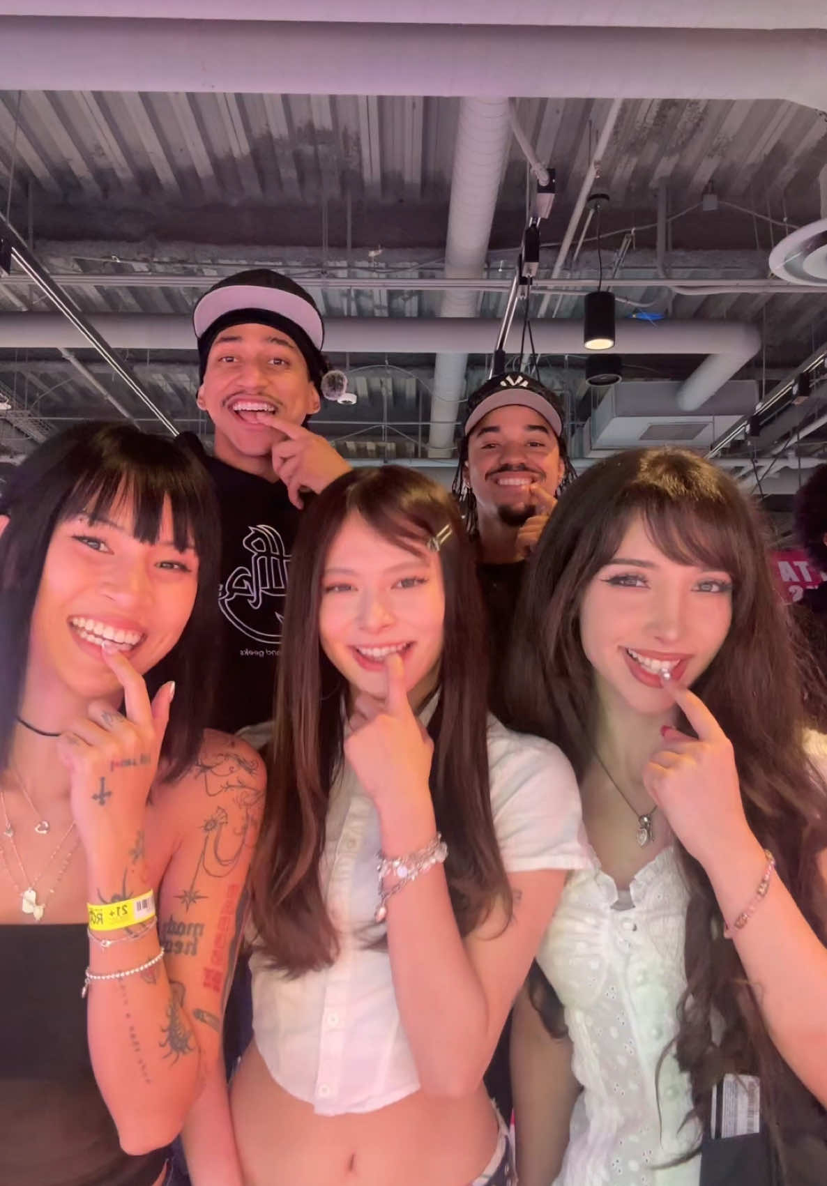 #choppettes @Arky @Yugi2x @brinziez @itsaribear @momo 