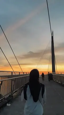 #CapCut #foryou #foryoupage #gentalaarasy  #Jambi #sunset #fyp #foryou #jambipride 