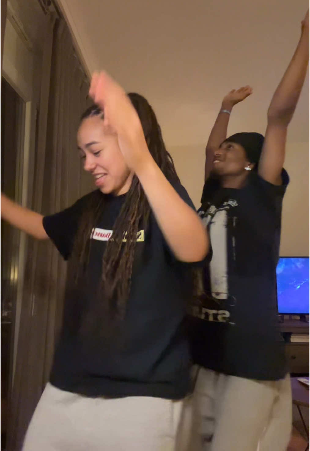 @thancrimi  #friendship #dance #fyp #viral #pourtoi #lapotence 