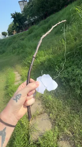 Fishing butterflies with @Sam Pepper 