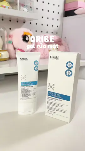 Chiếc gel rửa mặt dịu nhẹ tui rất iu #oribe #dankhang #gelruamat #suaruamat #suaruamatnhediu #meocamunbox #fyp #viral 