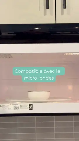 Saviez-vous que notre set repas en inox est ultra résistant ? 💪✨ Micro-ondes, four, lave-vaisselle… Idéal pour les parents, et solide face aux exploits des tout-petits !👶 #béaba #setrepasbébé #inox #repasbebe #bébé2025
