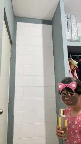 Ahí ahiiii😂#tiktok #humor #quiennolabolostrasteeesss #viral 