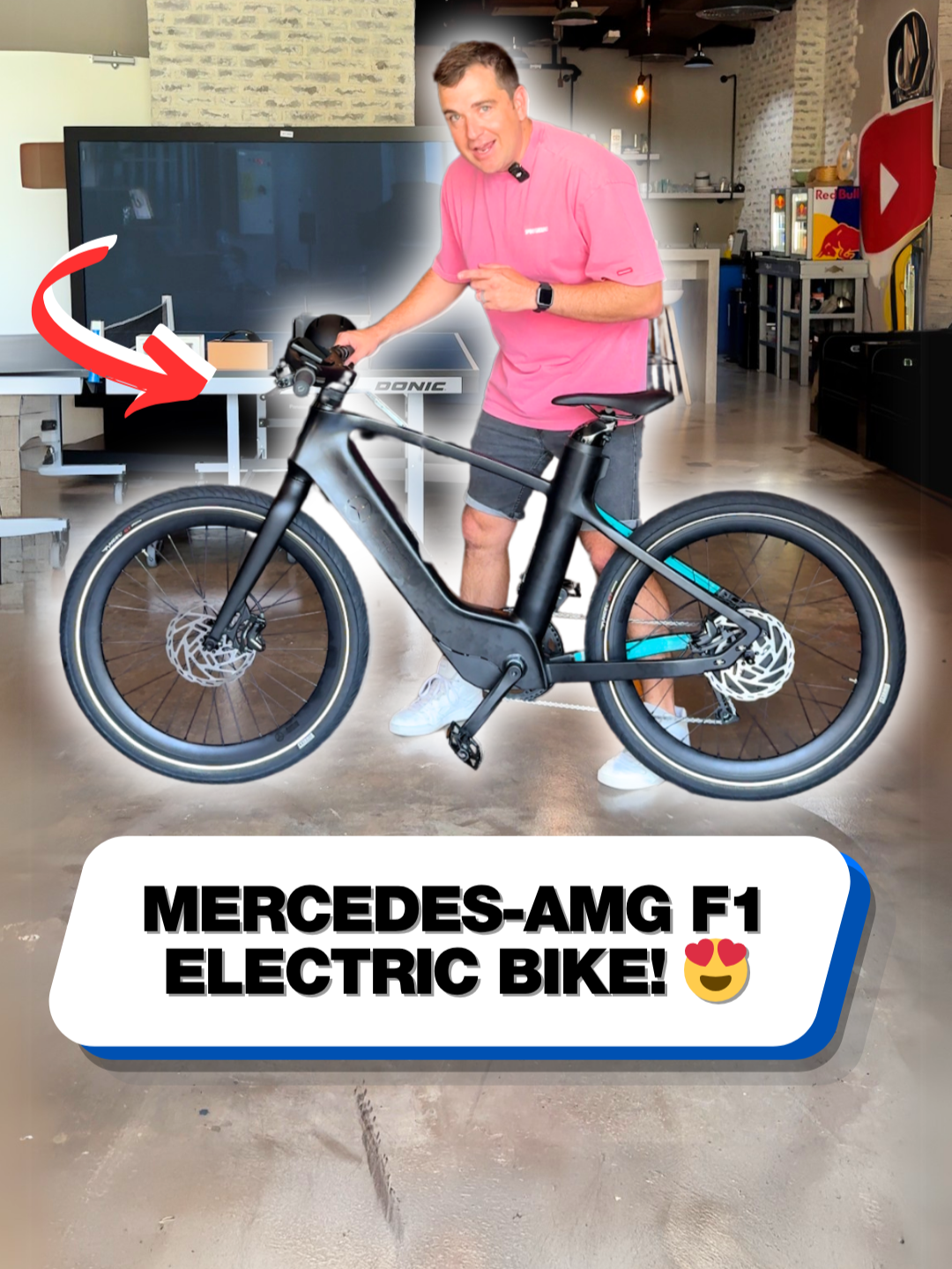 This Mercedes bike even comes with a smart helmet! 😱 #mercedes #amg #f1 #bike#mercedesamg #electric #bicycle #ev #electricvehicle #futuretech #technology #biketok #techtok #smarthelmet #supercarblondie