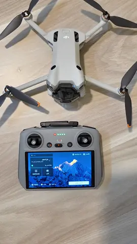 برنامج تعليم قيادة طيارة درون برنامج محاكاة داخل ريموت الطيارة Flight Simulator dji drone mavic 4 pro dji drone mini 5 pro ##drone #mavic4pro #dji 