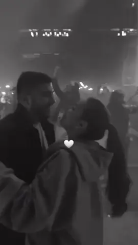وحسافه تكوني لغيري 🤍#بيسان #خطيه #بيسان_اسماعيل #fyp #Love #viral_video #حب #اغنية #اغاني 