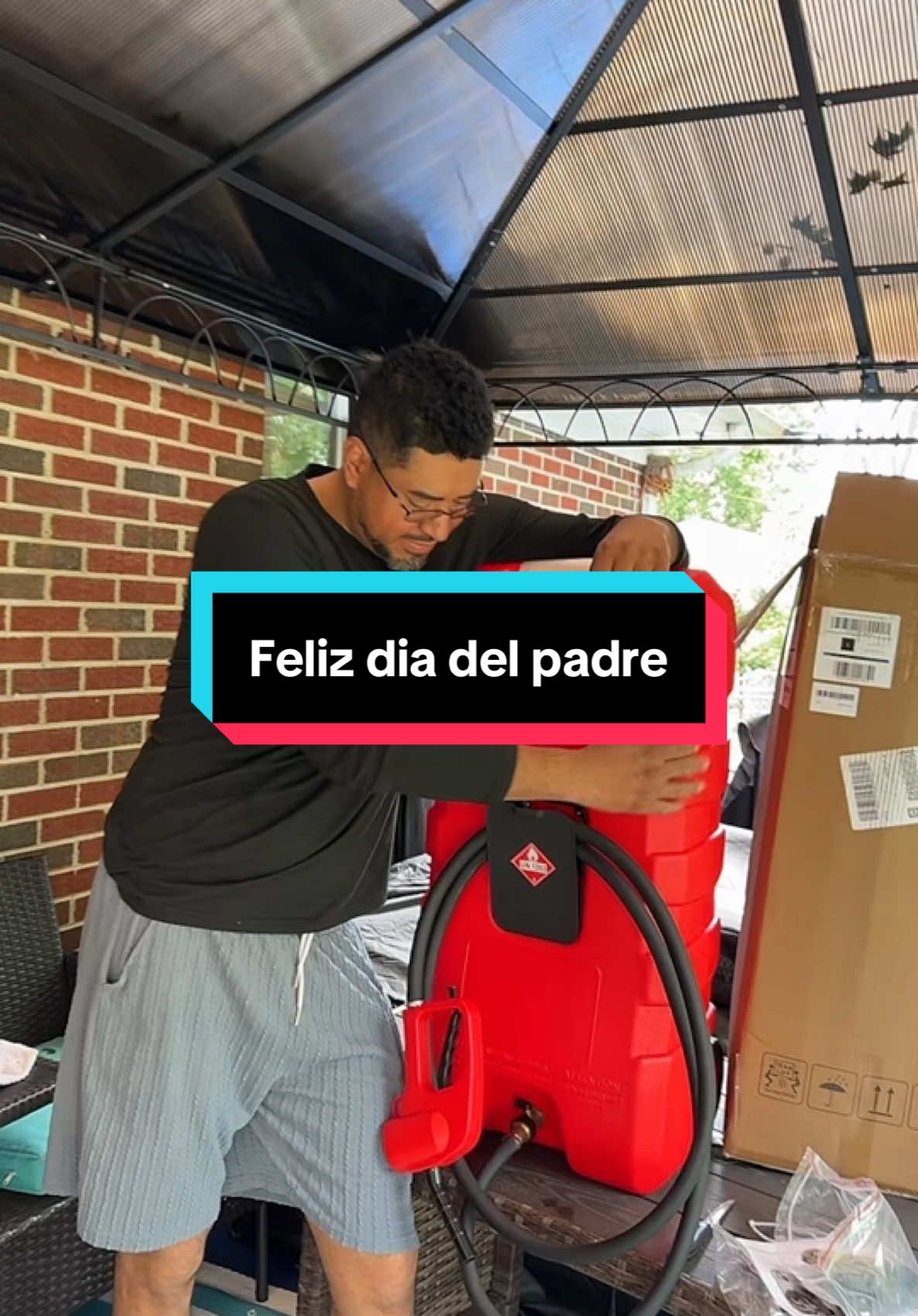 #garveeprotools #15gallon #portablefuelpump #caddy #siphonpump #pump #tiktokshopcreatorpicks #fatherdaygift #regaloparapapa #diadelpadre #storagegastank #felizdiadelpadre #gift #regaloideal 