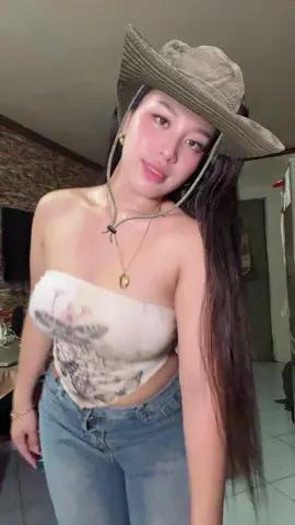 bubumpakito pakitow #dancetrend #newtiktokdance #dancechallenge #newtiktokdancetrend #newtiktokdancejune #junedancetrend #dancetrend2025 