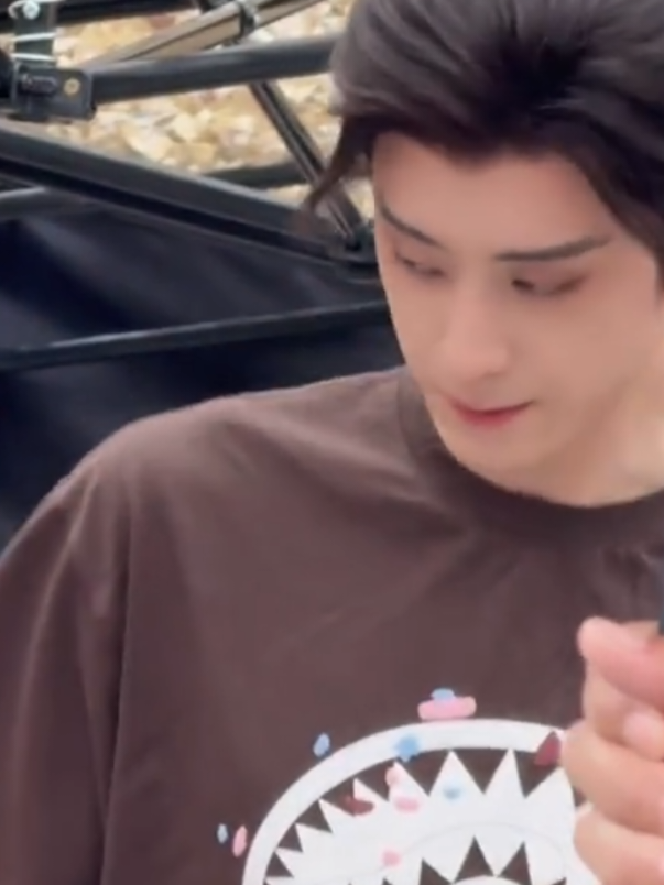 Korean actor #viralvideo #viral ##fypviraltiktok🖤シ゚☆♡ #fyp #foryoupage #foryou #trending #unfeezmyaccount #koreanactor 