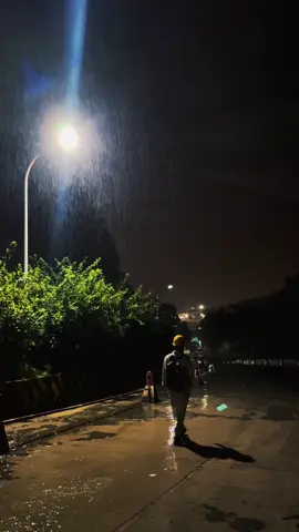 Suatu ketenangan dalam kesunyian🙂 #fyp #storytime #imip_helmkuning #imipmorowali #zxycba #nostalgia #vibesindonesia #sunyimalam 