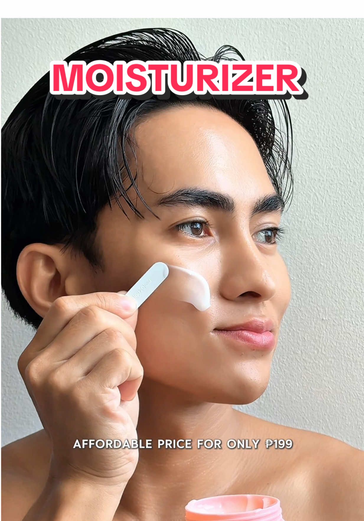 Bye blemishes, hello brightness ✨ With 5% Niacinamide + Pomegranate to reduce blemishes, fade dullness, and glow in 21 days. G2G Bright Moist  #Glad2Glow #MoisturizerViral #G2GBrightMoist #G2GPh 