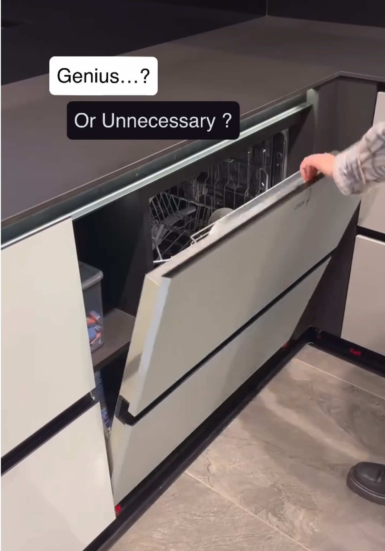 ✅The Ultimate Home Building Checklist at BuilderBrigade.com
 
 Video Credit: @YapiSural
 
 The larger panel hides it even more because it’s larger than a standard dishwasher. You’d have no idea it was there. 
 
 I’d go with the standard panel myself but can appreciate the outside thinking here!
 
 What’s your opinion? Love it?
 
 #BuilderBrigade #homebuildingtips #homebuilding #NewConstruction #customHome #HomeBuildingChecklist
