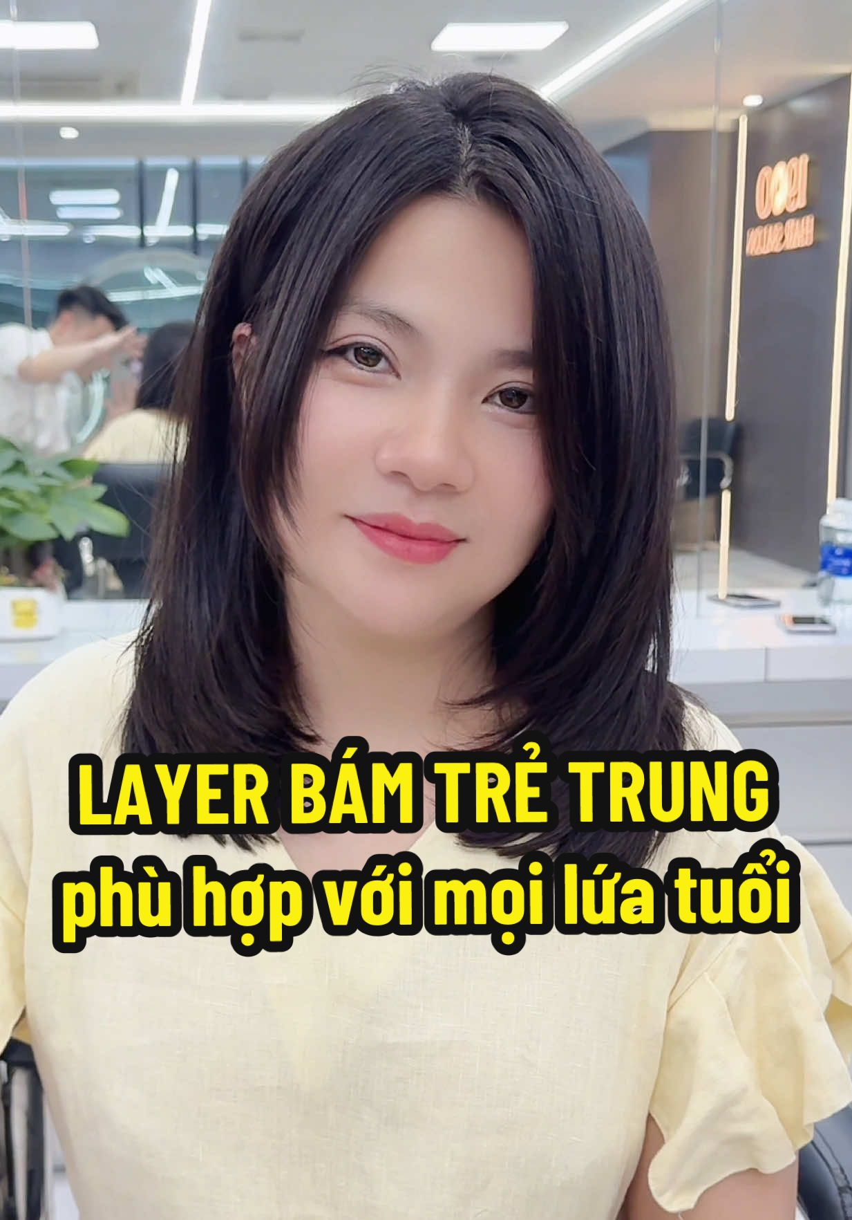 Thay đổi từ xoăn sang thẳng, trẻ trung nhẹ nhàng #layer #U40 #tocdep #hairstyle 