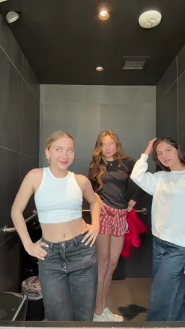 @lily @GRETA🏄‍♀️🏄‍♀️ 