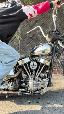 結局かけれないやつ #HarleyDavidson #vintageHarley #HarleyDavidsonmotorcycles #Panhead #vintagemotorcycle #FL #51FL #choppar #51choppar #Panchoppar #パンヘッド #ハーレー #ハーレーダビッドソン #チョッパー