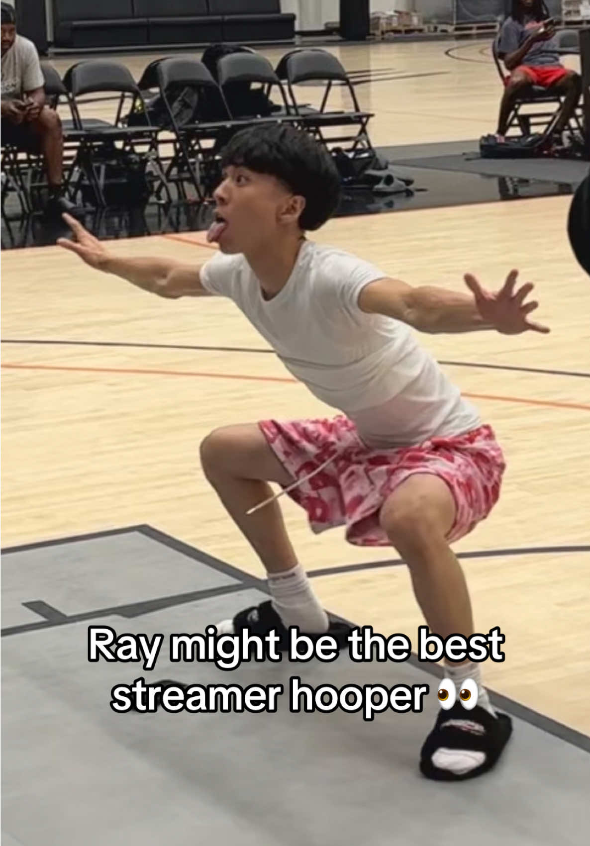 Might need to sign him to a 10 day 😳 @Ray @ote #rayasianboy #basketball #amp #shoutoutot 