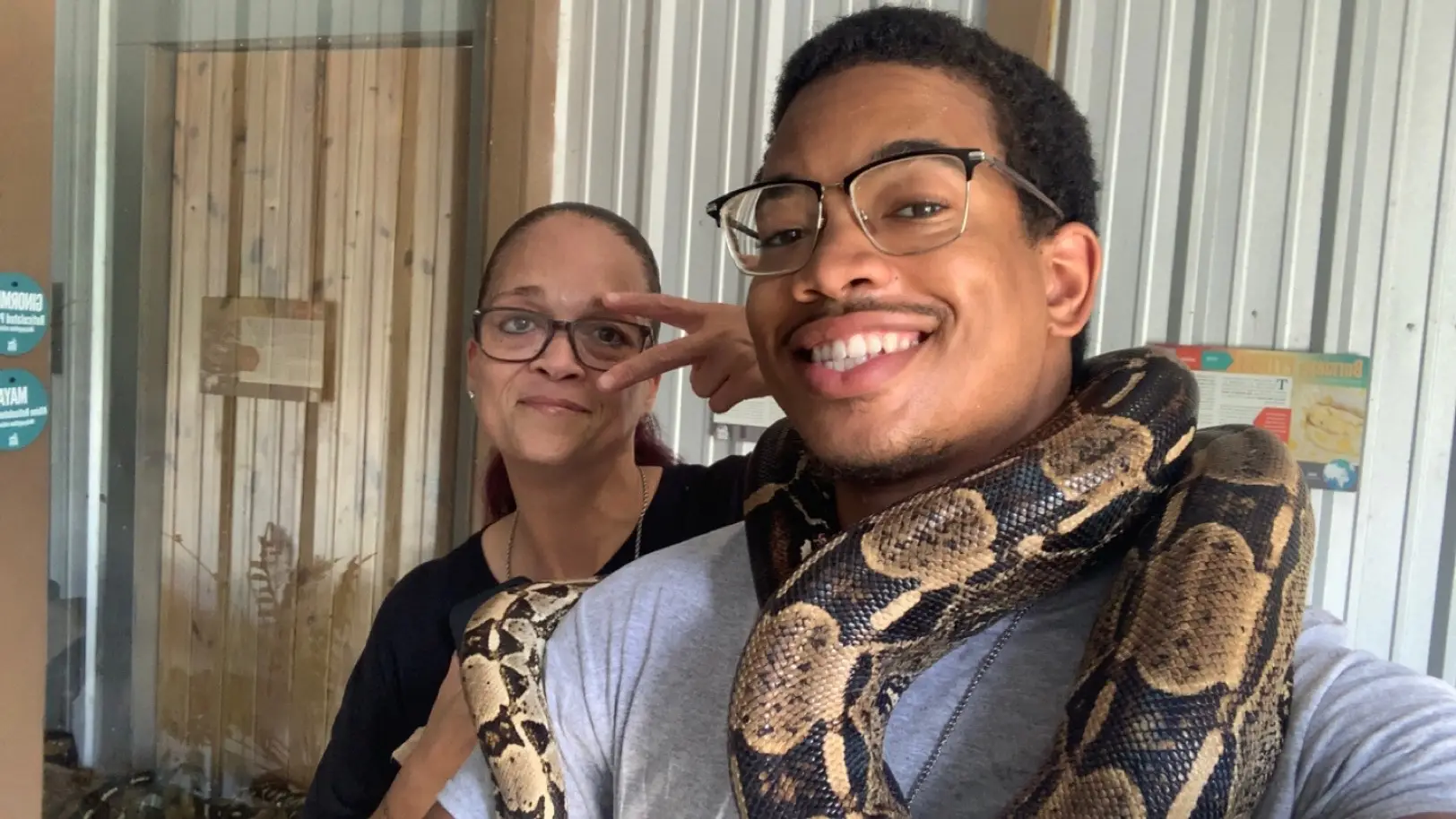 #viral #zoo #animals @biracialstacey @Jayden Nearor 