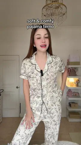 Ang lambot, gaan at sarap suptin, lalong nakakaantok! 🥹 #pajama #pajamaterno #cottonpajama #pantulog #pantulogterno #sleepwear