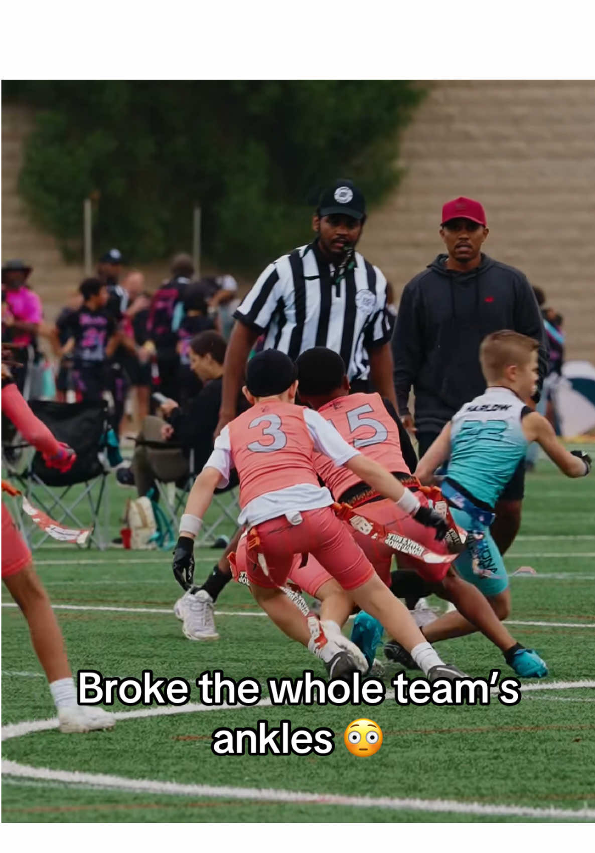 Bro was standing there so casually at the beginning too 😭 (via @CY) #anklebreaker #football #juked #d1 #youthfootball #highlight #insane #wtf 