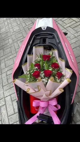 #4u:#freshflowers💐 #Aerox 