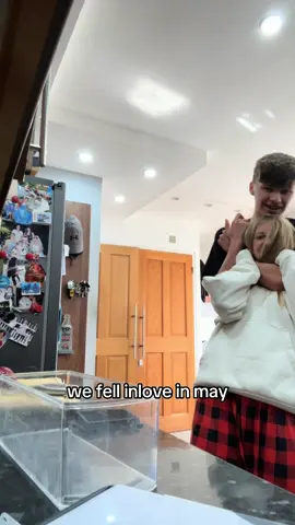 awh #tiktok #fyp #bf #girl #Relationship #relatable #viral_video 