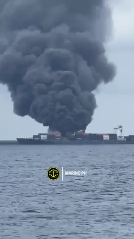 JUST IN: Marino PH has got exclusive video footage documenting the recent fire aboard the Singapore-flagged container ship MV Wan Hai 503, which occurred approximately 78 nautical miles off the coast of Beypore, Kerala. The incident, reported earlier today, involved an underdeck explosion that led to a significant blaze on the vessel.#Powered #JeffreyNortey #ThreeFaces #FreightForwarding #vir #fya #fyp #viralvideos #marine @Ghanaians_In_Estonia🇬🇭🇪🇪 @Ahma Turstword @.kukuwa 