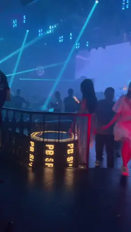 - Nơi không có anh , Đều là đất khách 🥰 Hành trình không có anh , Đều là phiêu bạt !! 🍃