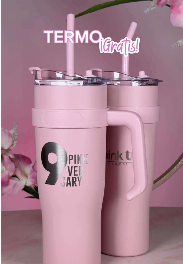 ¡ESTAMOS DE FIESTA! ¡La marca más viral cumple 9 años! 😱🥂💖 Y lo mejor, con una super promoción… 🔝  ¡En compras de $1,200 pesos llévate el termo más Pink de regalo! 🥤🙀 ¡PASA LA VOZ Y APROVECHA LAS GRANDES SORPRESAS! * Válido en compras de sitio web https://pinkup.mx/  Aplica restricciones, no válido en kits. Hasta agotar existencias.