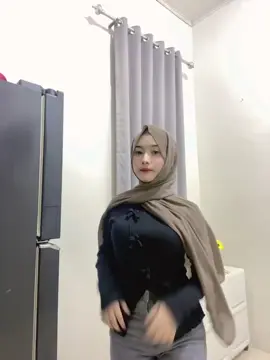 Pulen Geol Geol Bikin CRT 🥵💦 #4u #foryoupage #fyppppppppppppppppppppppp #fakebodyy⚠️ #tobrutstyle😋 #cekerbabat #cewek #cewekcantik #fypage #fyp #fypp #tobrut #xybca #dance #trandingtiktok2025 #soundviral #bulatketat #besar #pulen #4u #4upage #capcut #capcutvelocity #fyp #fypage #fyppppppppppppppppppppppp #velocity #fypシ゚ #dance #stecu #masukberanda #masukberandafyp #trandtiktok2025 #berandatiktok #beranda #berandafyp #padahariini #viral 