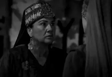 نظرات ارطغرل ل امه تقتل 💔😟#ارطغرل_بن_سليمان_شاه #قيامة_ارطغرل #بامسي_الب_دوغان #تورغوت_ألب #اكسبلورexplore❥🕊 