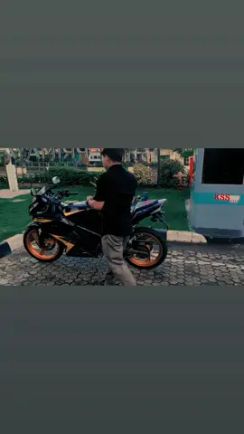 Gausah Mewah Mewah…Yang Penting WAH#CapCut #ninjarr150 #ninjarrmodifikasi 