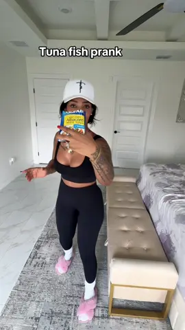 tuna prank #couplecomedy #foryou #prank 