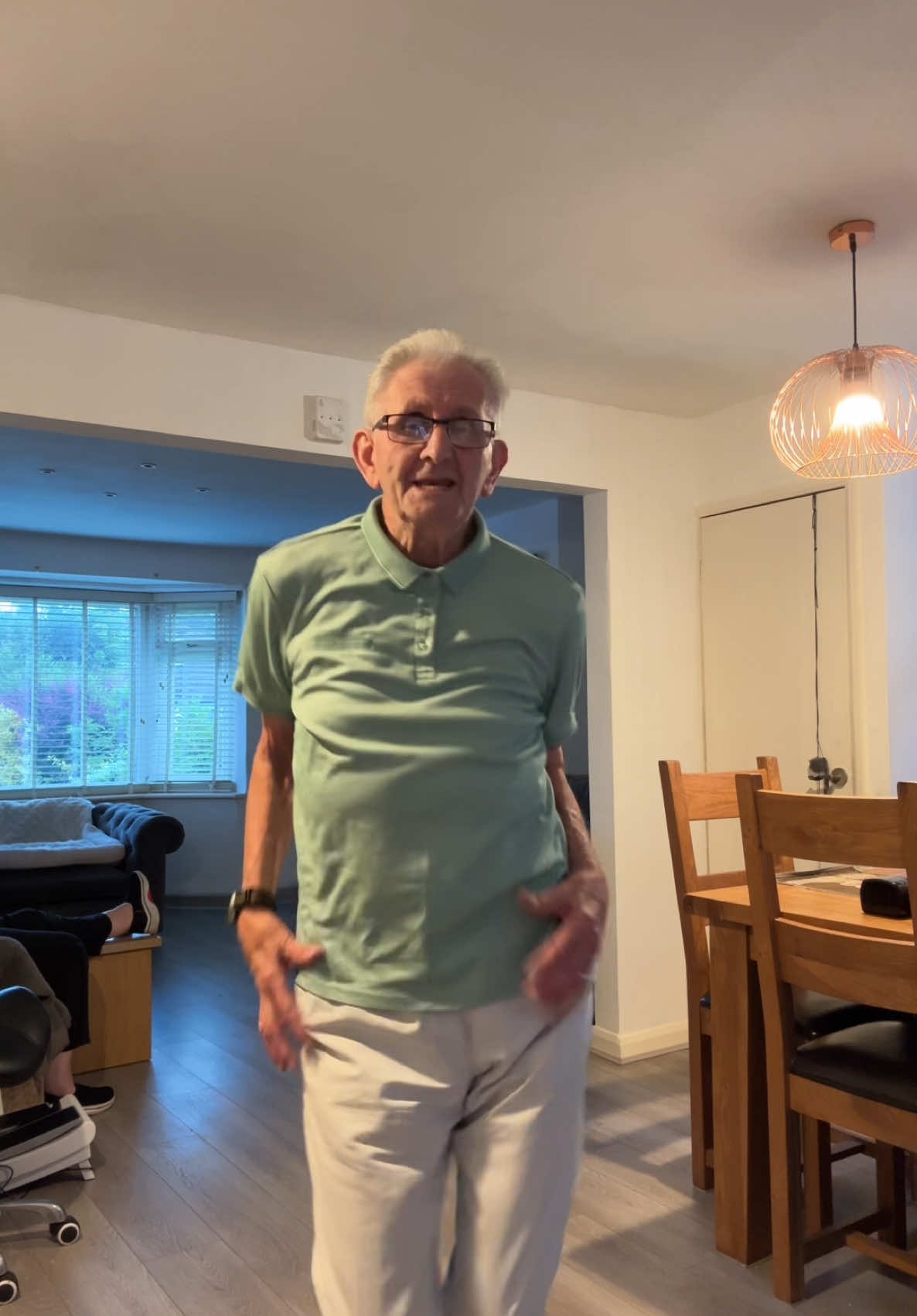 Clear the dance floor🫸 #fyp #grandad #onthedancefloor #smashedit 