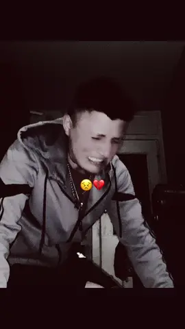 Актер 😣💔#жизнь #грусныевидео #жиза#боль#душачеловека🥀 #крикдуши# #😣💔 