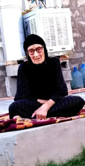 # ام سيد عز الدين