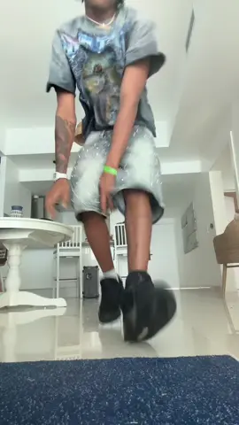 🤣🤣🤣DÉJAME PONÉRSELA UN POCO MÁS FÁCIL 