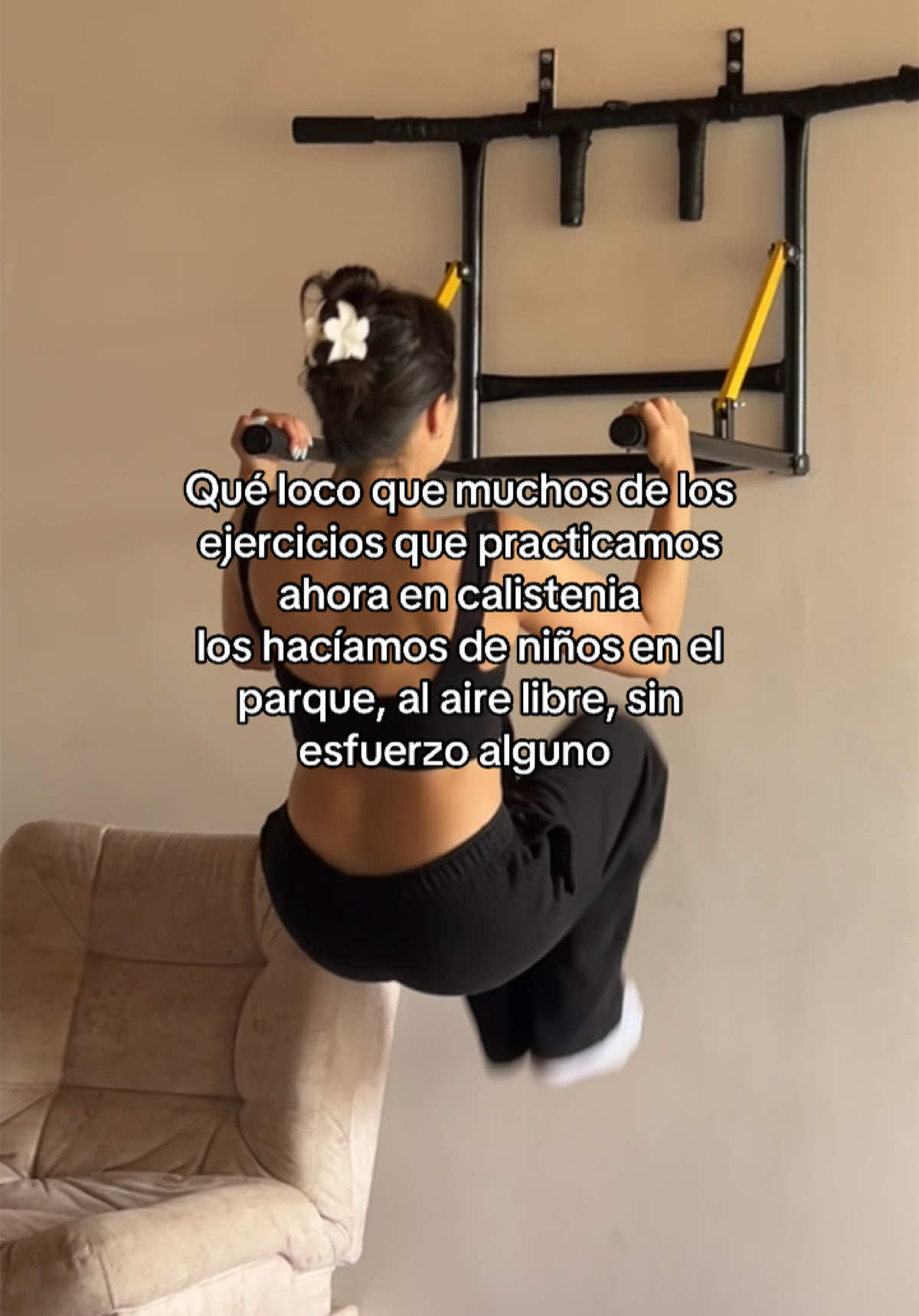 Crecemos y nos pesa el cuerpo 😩 #calisthenics #calisteniaencasa #calisthenicsworkout #parquedecalistenia 